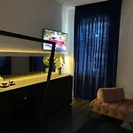 Apartment Modern And Luxury In The Center Of *